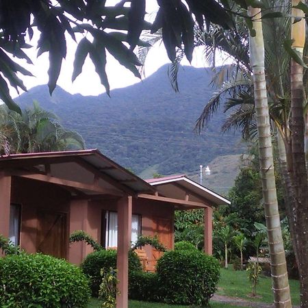 Paraiso Volcano Lodge Guayabo  Buitenkant foto