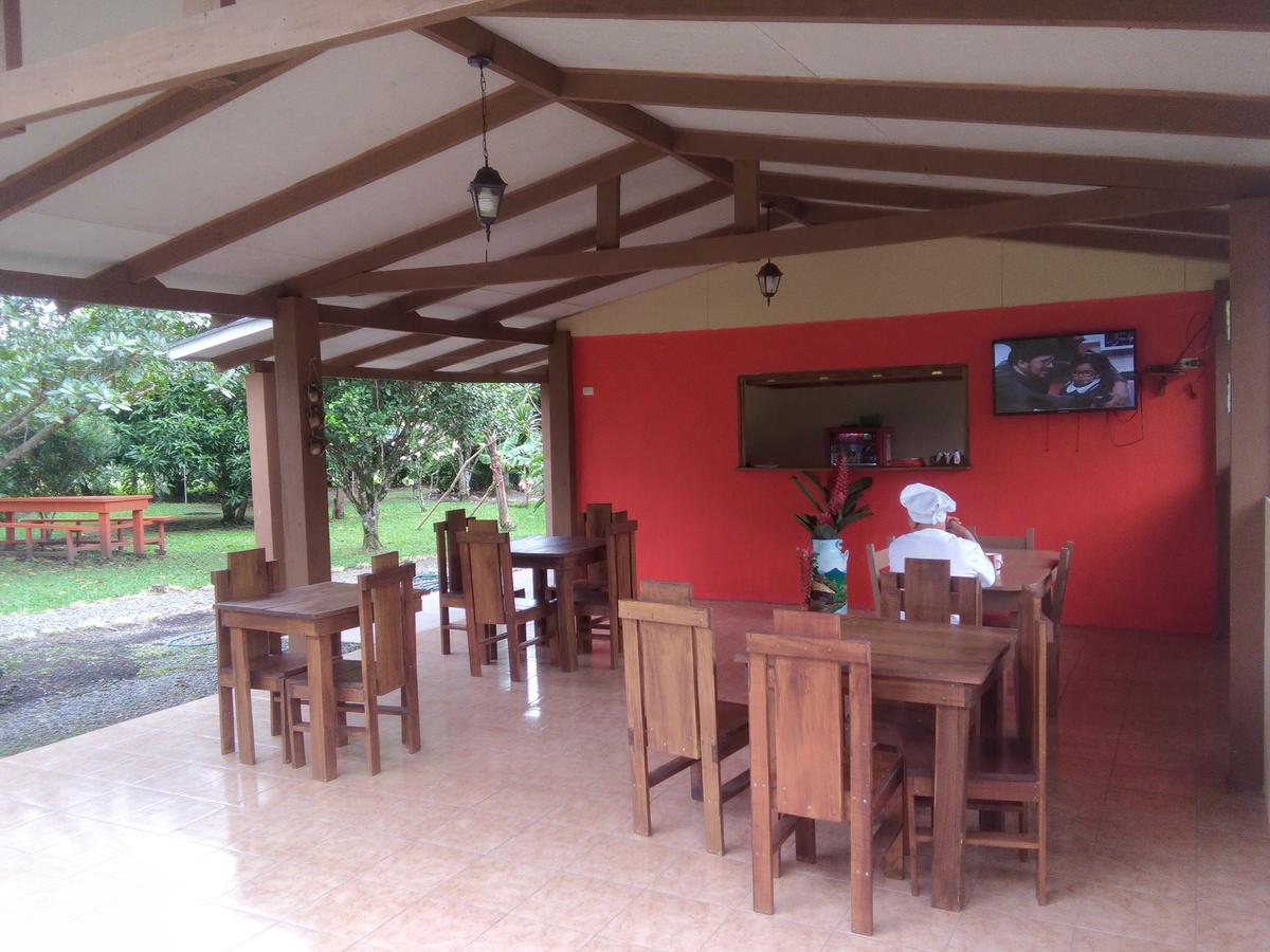 Paraiso Volcano Lodge Guayabo  Buitenkant foto