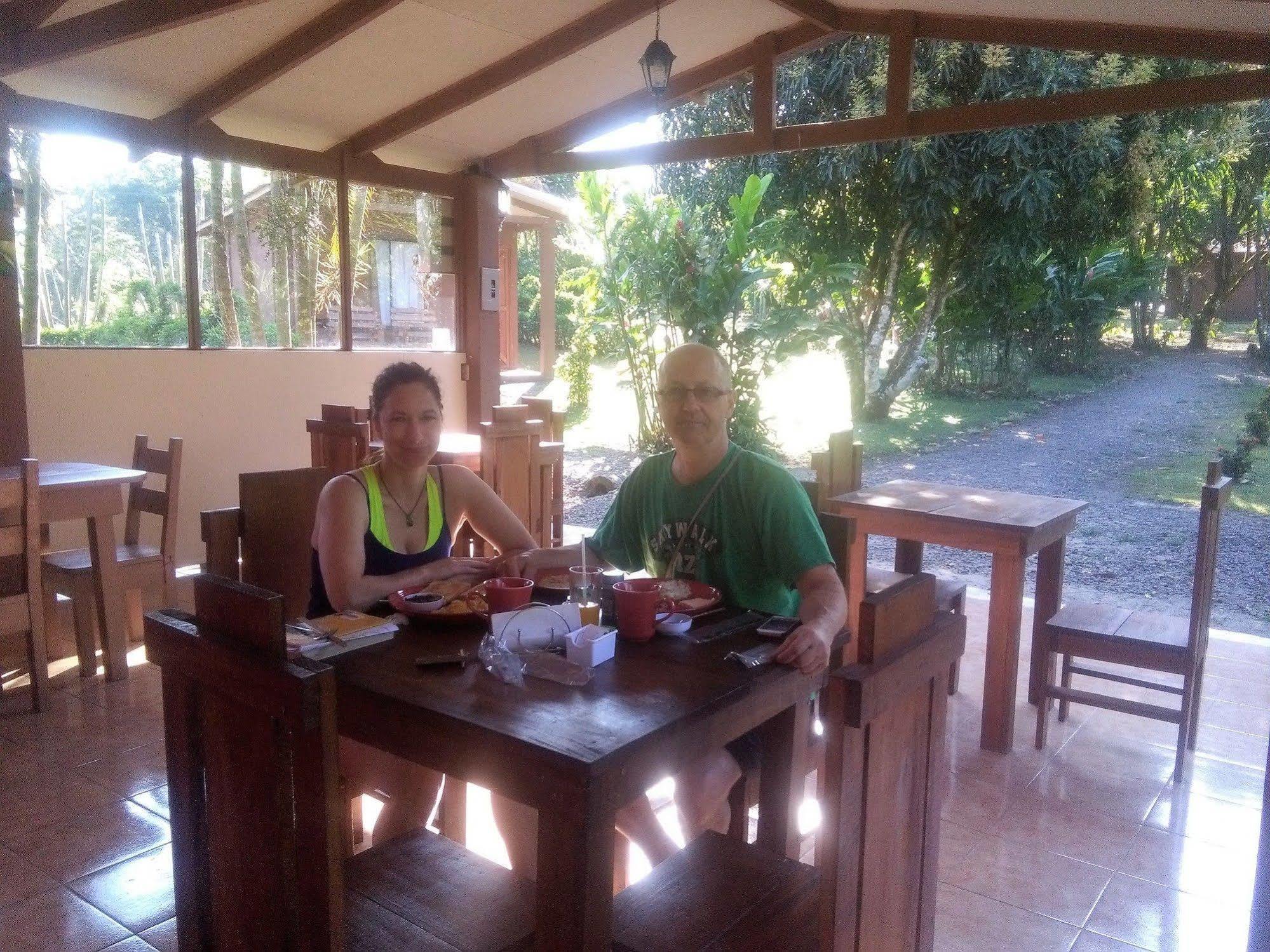 Paraiso Volcano Lodge Guayabo  Buitenkant foto