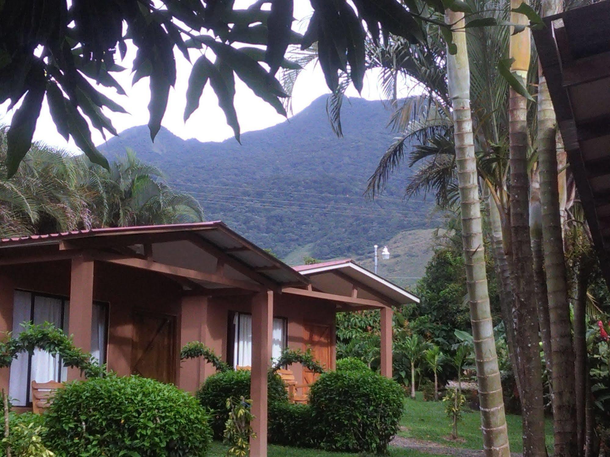 Paraiso Volcano Lodge Guayabo  Buitenkant foto