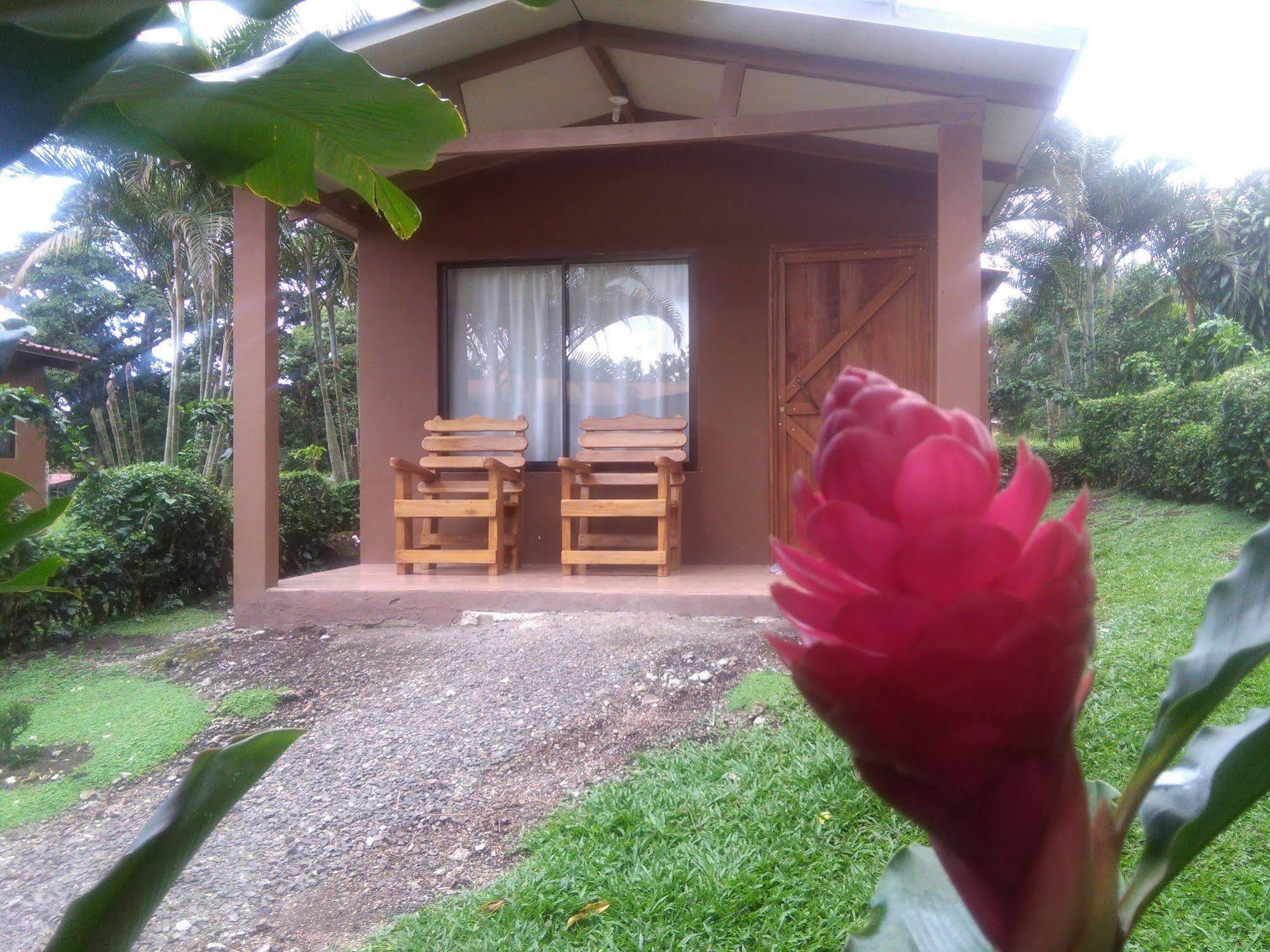 Paraiso Volcano Lodge Guayabo  Buitenkant foto
